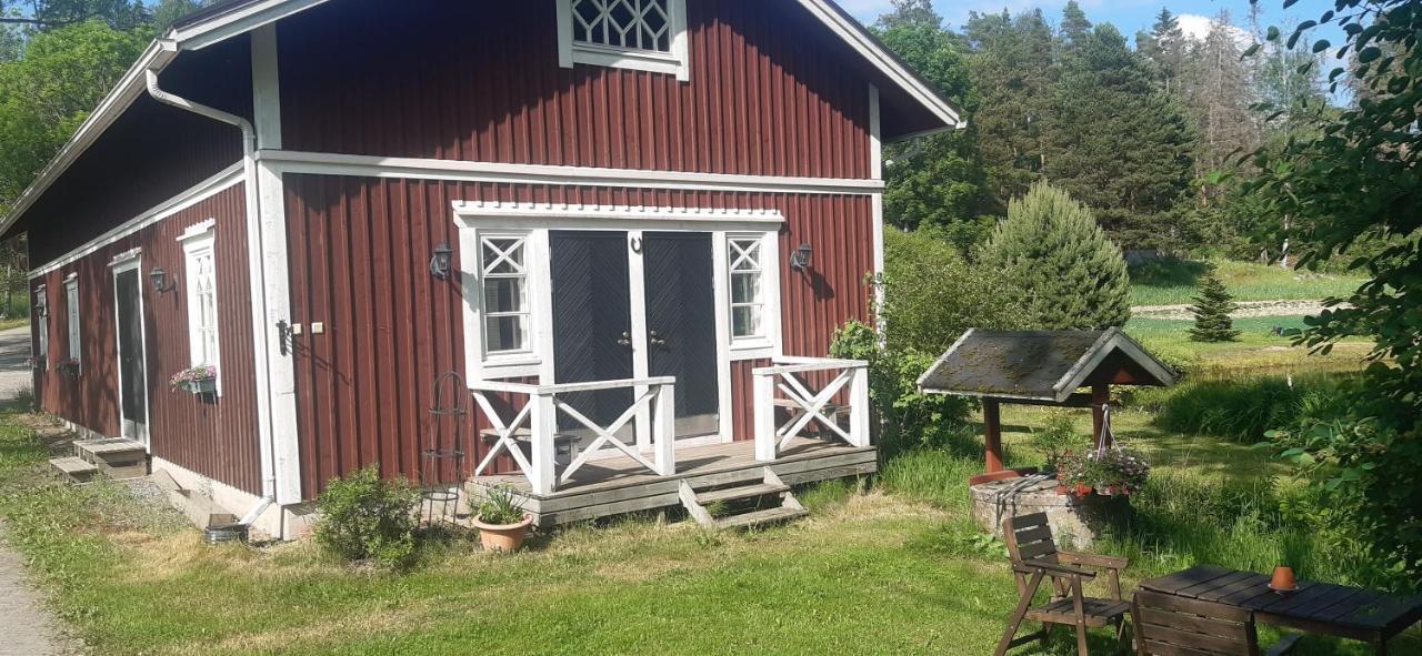 Leipyoelin Tila Bed & Breakfast Pernio Exterior foto